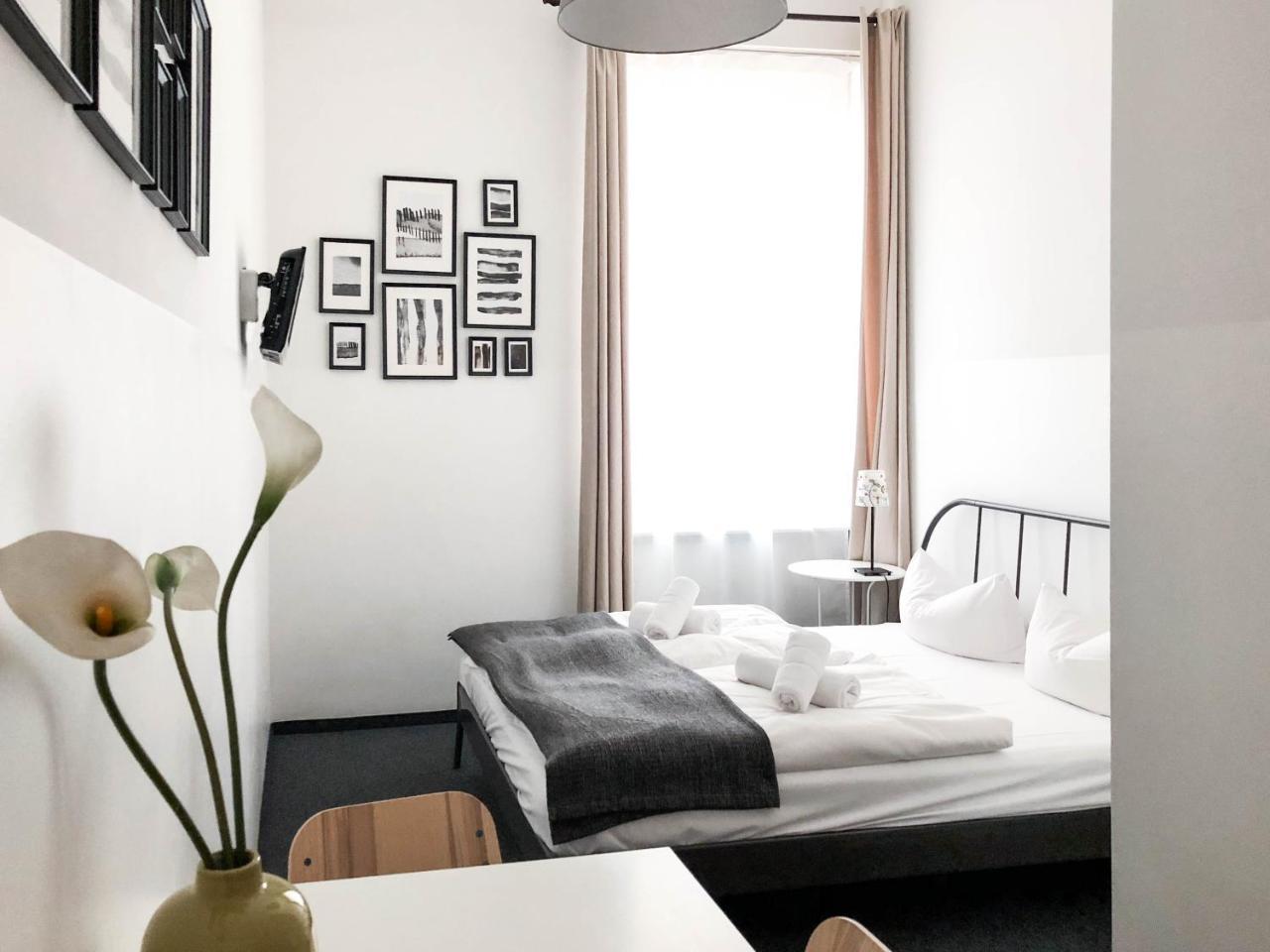 Pension Absolut Berlin Exterior photo